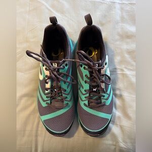 Pearl Izumi women’s trail running shoes size 9.5.